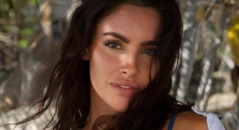 Lucia Javorcekova bollente: bikini leopardato e forme impressionanti