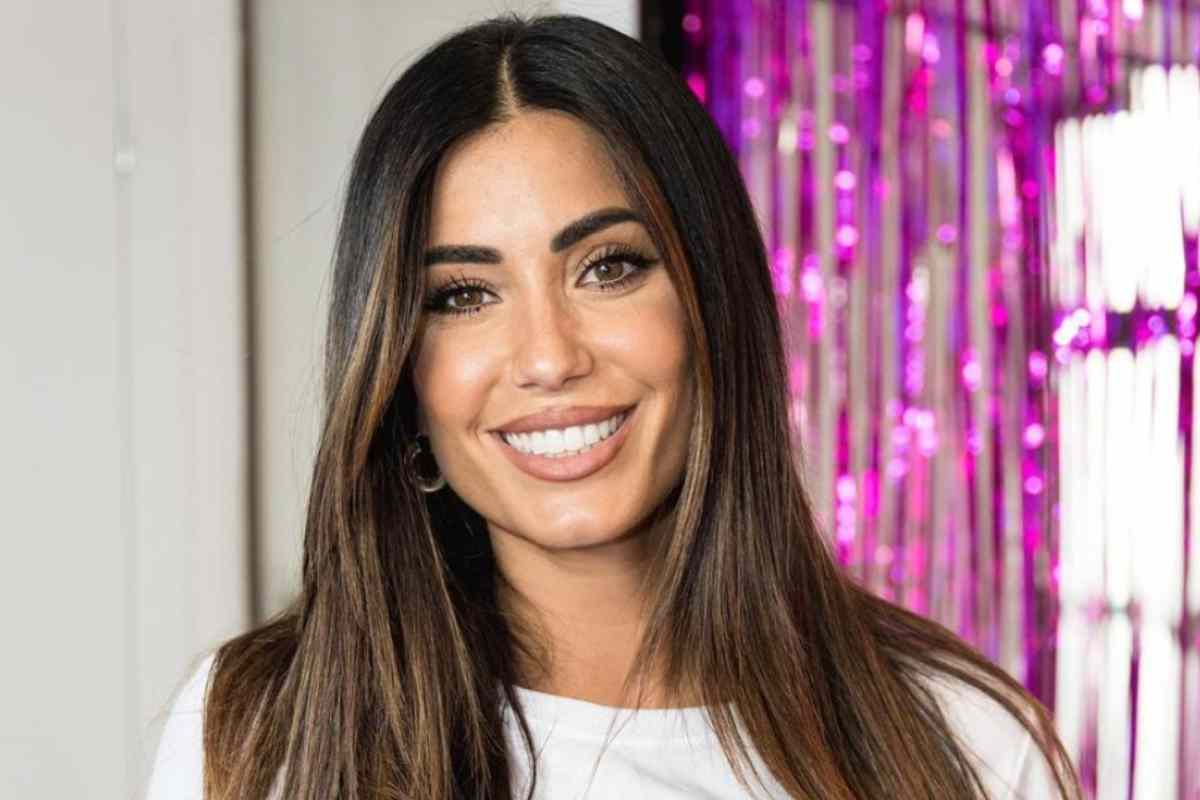 Federica Nargi, scatto in intimo esplosivo