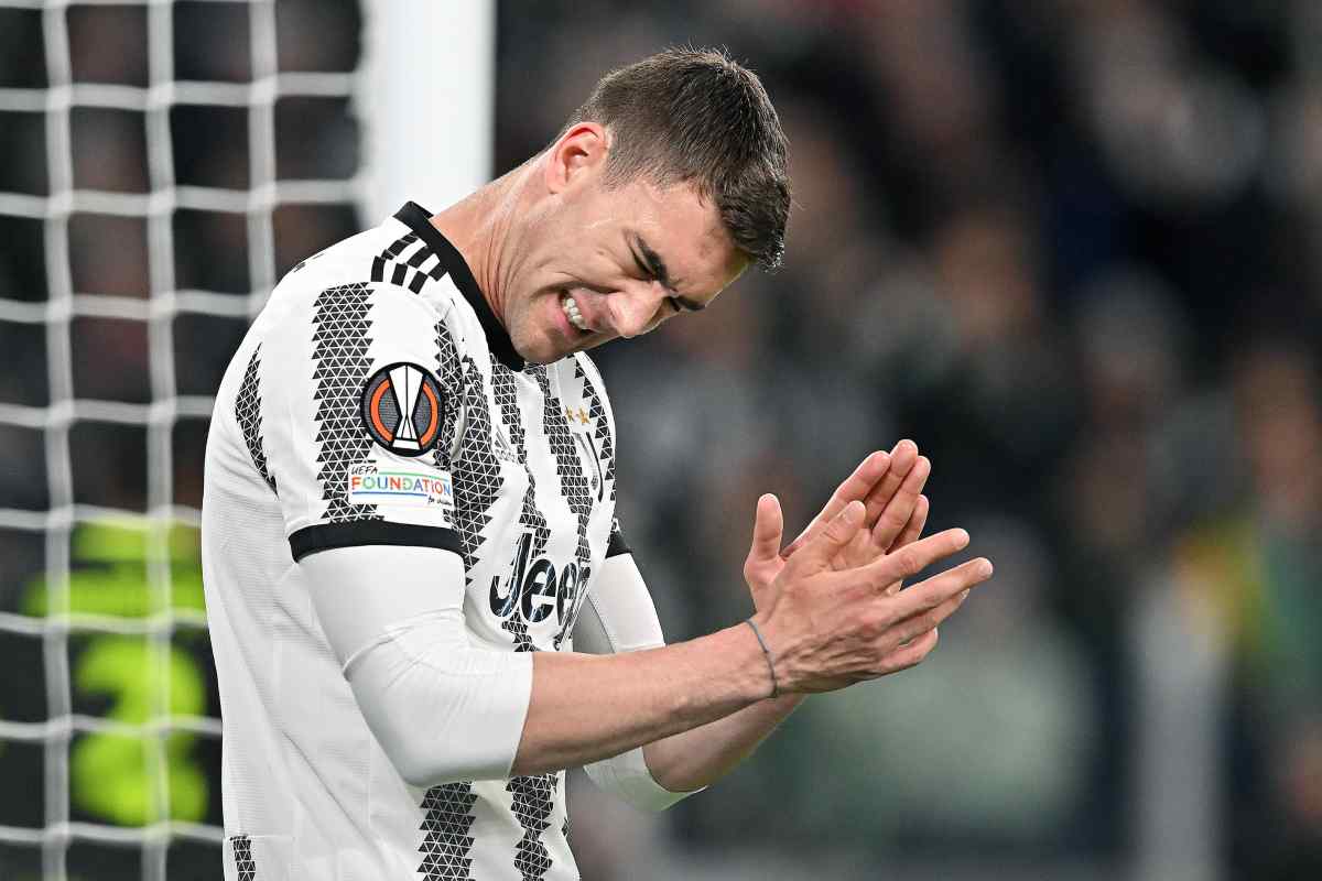 Vlahovic cessione Juventus no top club