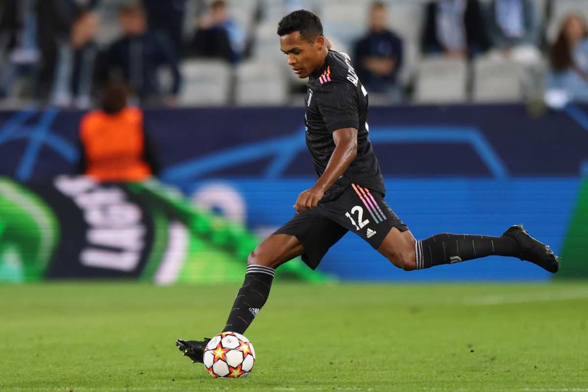 Alex Sandro addio Juve Internacional Porto Alegre